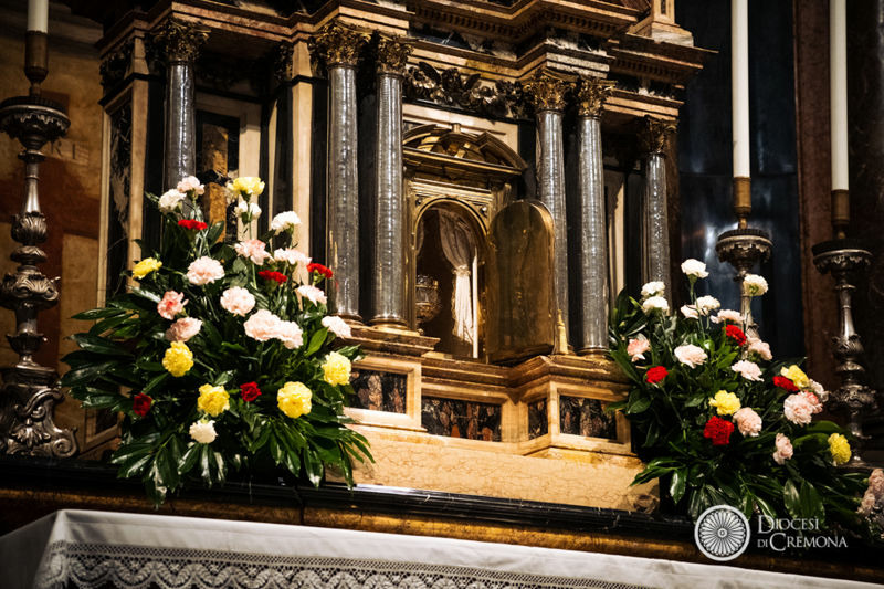 Cremona Sera In Cattedrale La Missa In Coena Domini Ci Parla Della