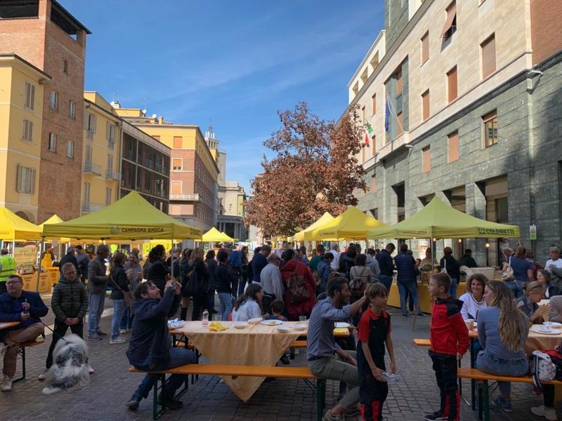 Cremona Sera Grandissima Partecipazione Per La Domenica Con