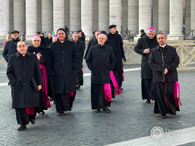 Cremona Sera Visita Ad Limina I Vescovi Lombardi Anche Quelli Di