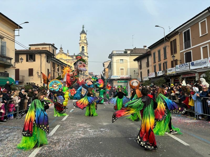 Cremona Sera Chiude in bellezza la 36ª edizione del Gran Carnevale