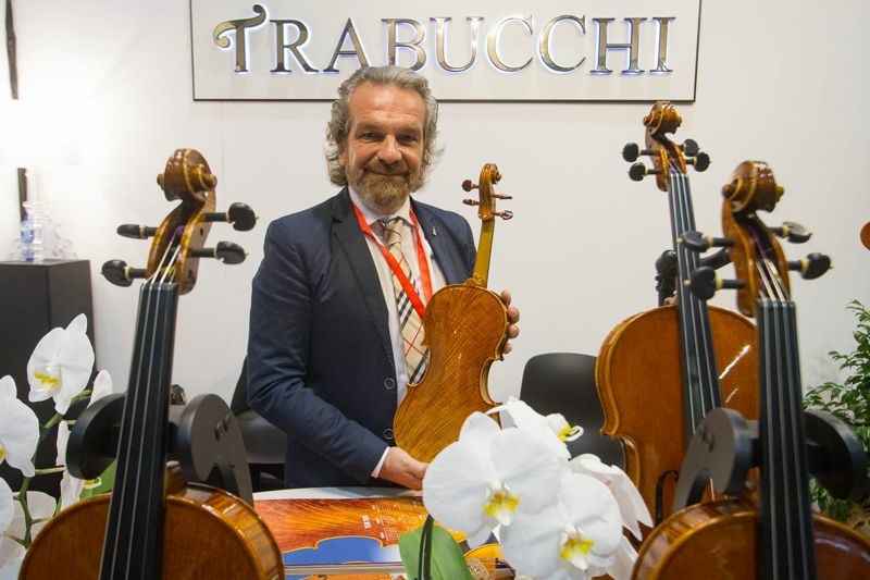 Strumenti musicali, il mercato crescerà dell'8,93% da qui al 2021 –  CremonaFiere